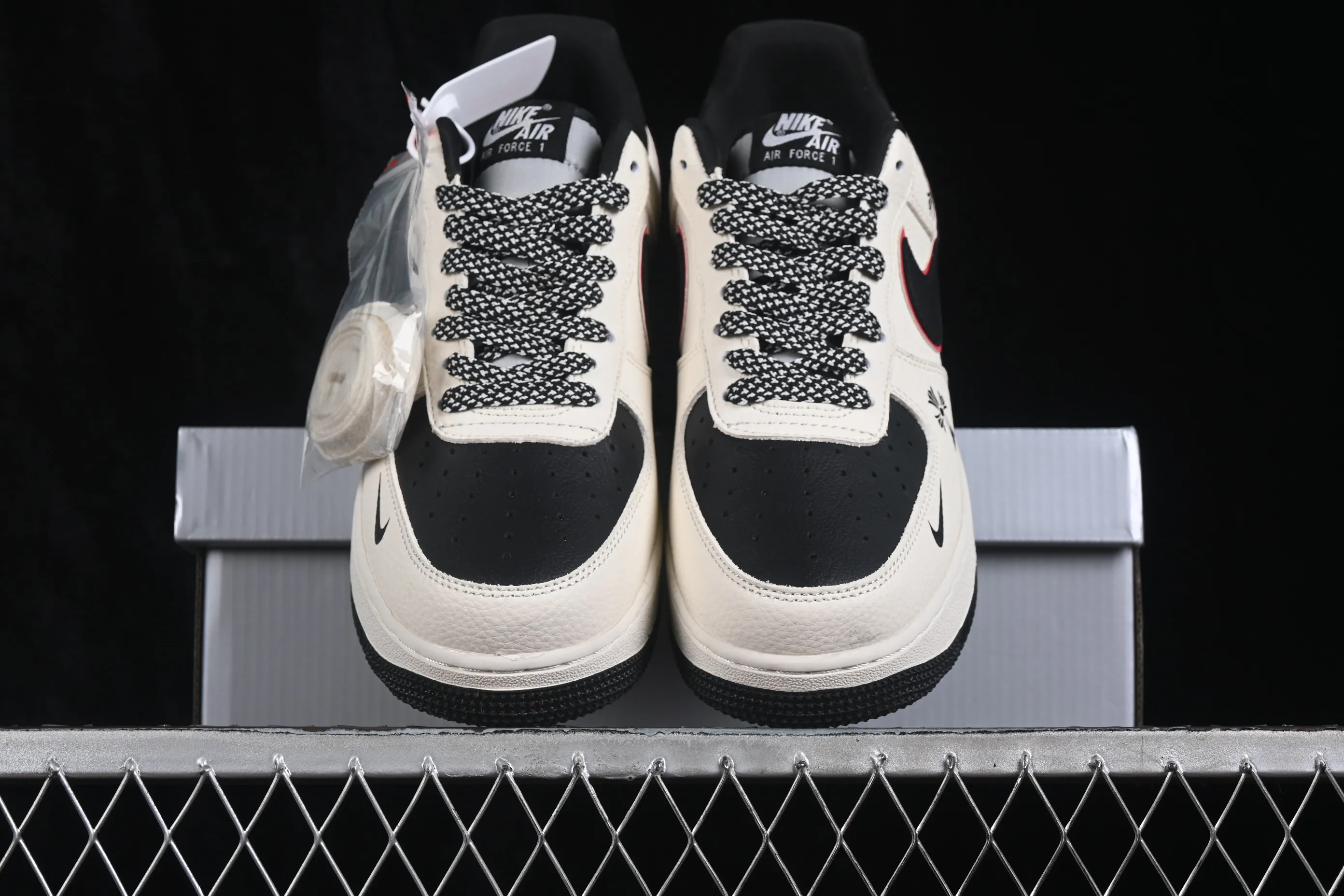 All categories Nk Air Force 1 Air Force series Nk Air Force 1 Low Air Force low-top Nike Air Force 1'07 Low joint model Air Force 1 low-top casual sneakers LD1999-039
